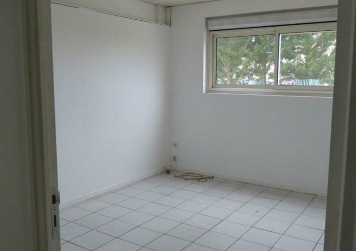 location Bureau Montrabe