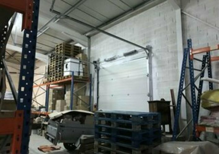 location Entrepot Villeneuve Les Bouloc