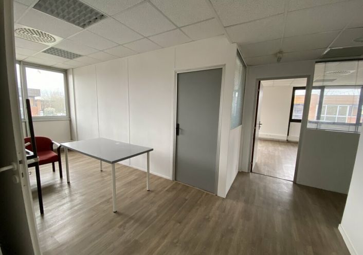 location Bureau Labege