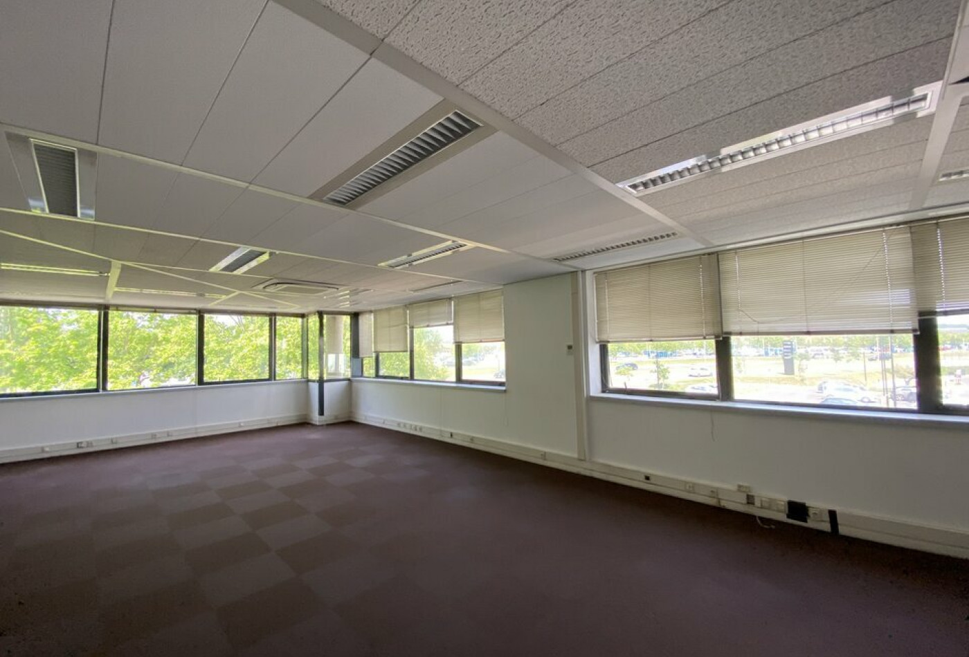 location Bureau Labege - Photo 2