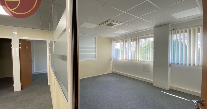 location Bureau Castelnau D'estretefonds