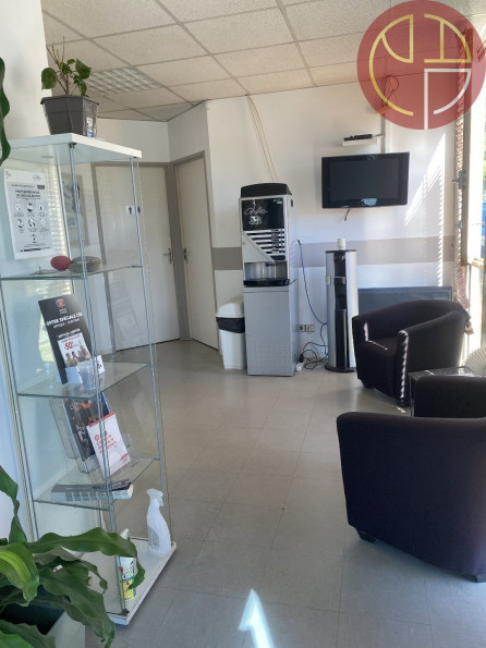 location Entrepot L Union - Photo 6