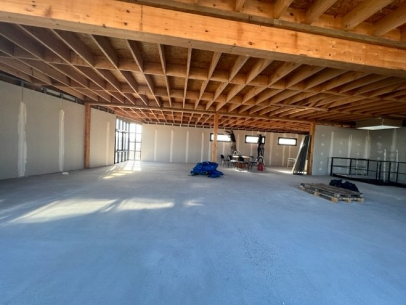 location Local commercial Saint-lys - Photo 1