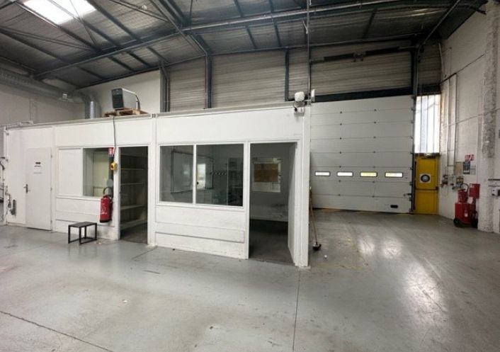 location Entrepot Labege