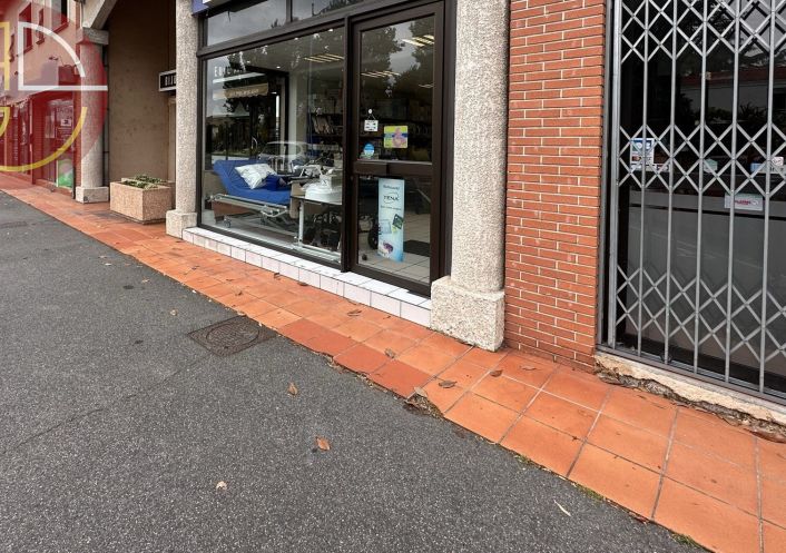 vente Local commercial Saint Alban