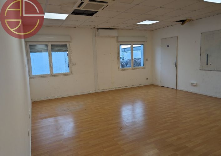 location Bureau Labarthe Sur Leze