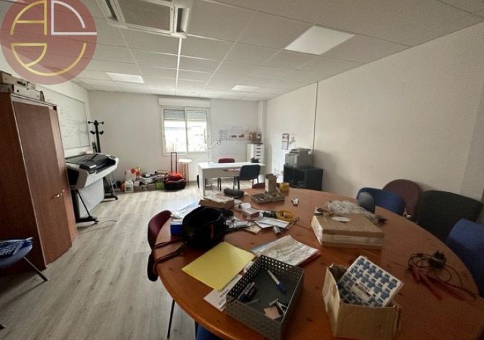 location Bureau Labarthe Sur Leze