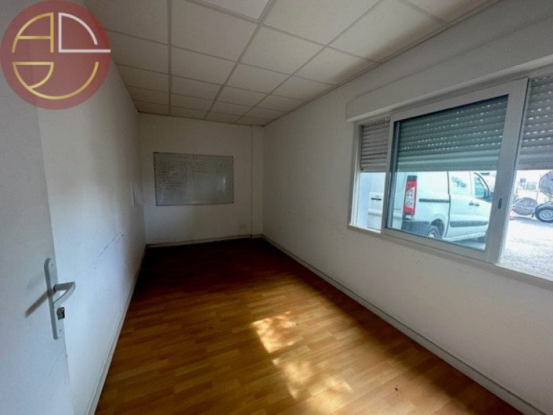 location Bureau Labarthe Sur Leze - Photo 4