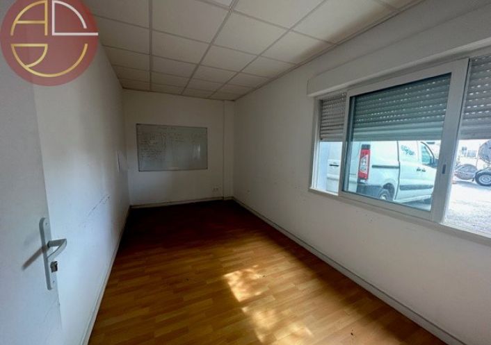 location Bureau Labarthe Sur Leze