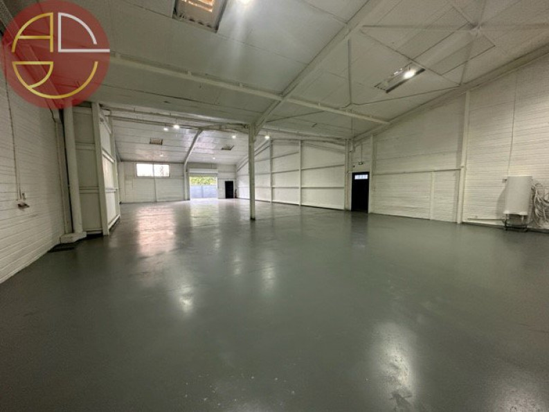 location Entrepot Saint-jory - Photo 2