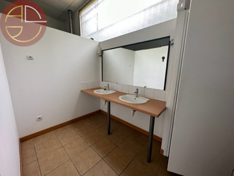 vente Local commercial Beauzelle - Photo 3