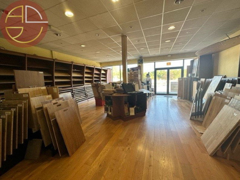 location Local commercial Toulouse - Photo 1