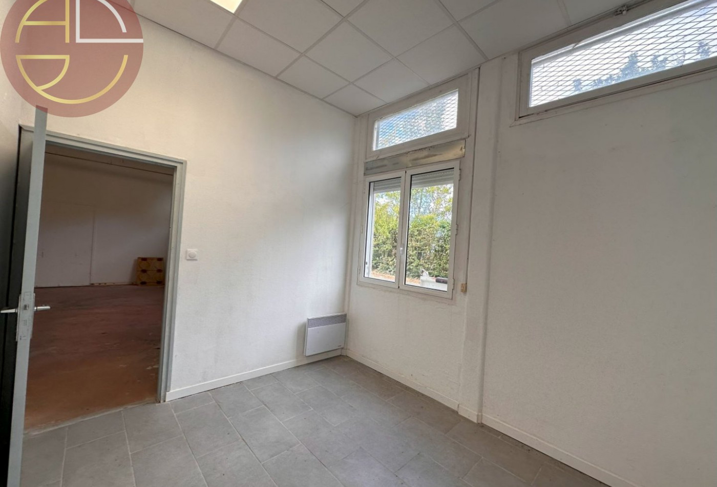 location Entrepot L'union - Photo 3