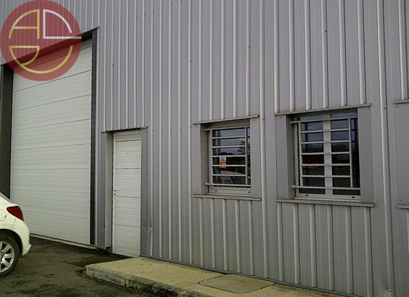 location Entrepot Tournefeuille - Photo 1