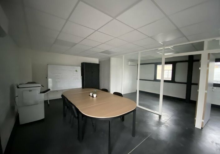 location Bureau Lespinasse