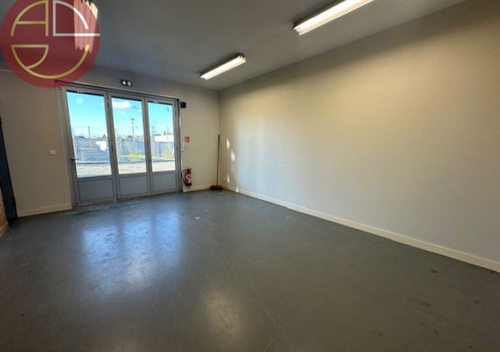 vente Bureau Mondouzil