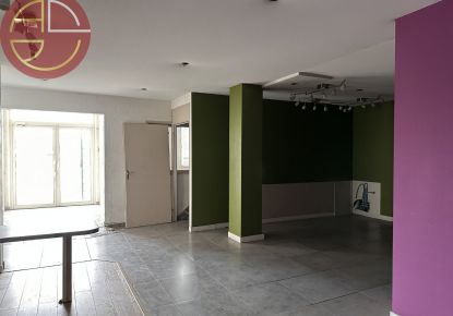 location Local commercial Pins-justaret