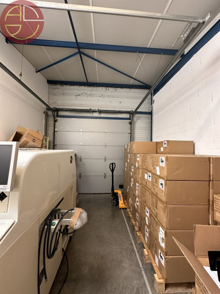 location Entrepot L Union - Photo 7