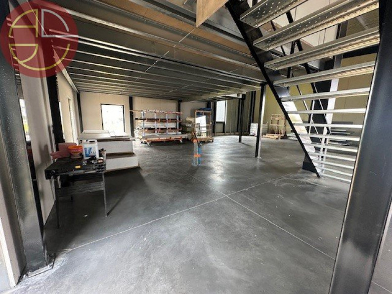 location Entrepot Pibrac - Photo 4