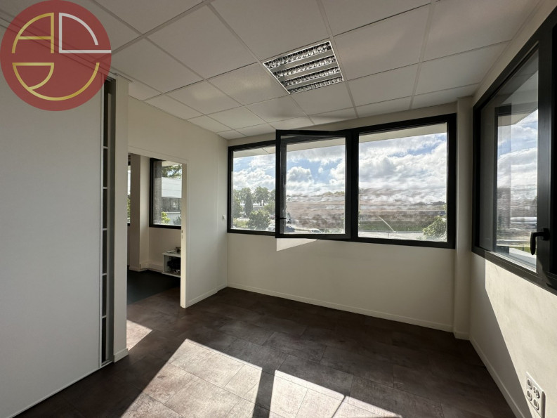 location Bureau Muret - Photo 1