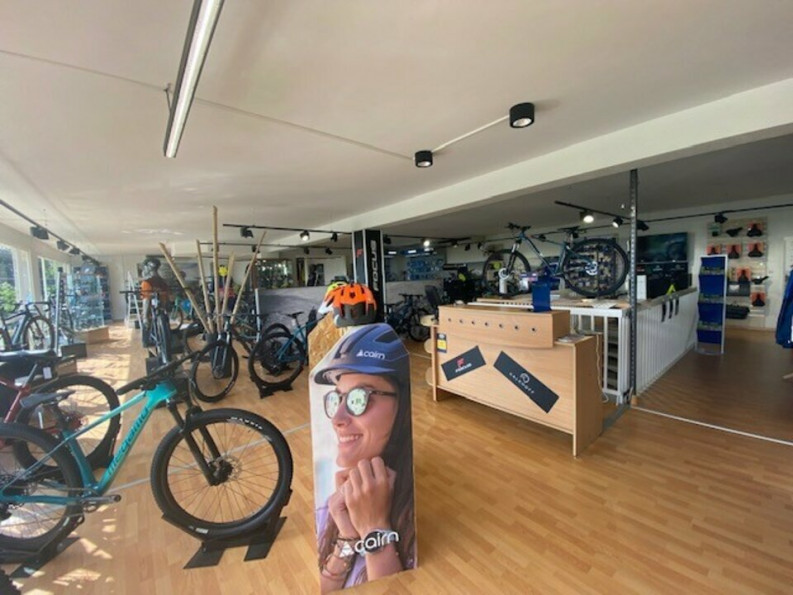 location Local commercial Auzeville Tolosane - Photo 2