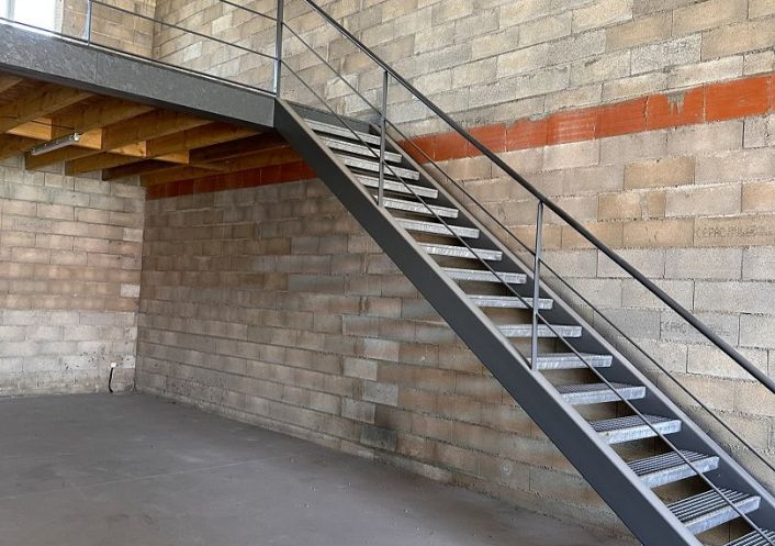 location Entrepot Noe