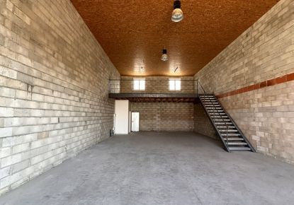 location Entrepot Noe