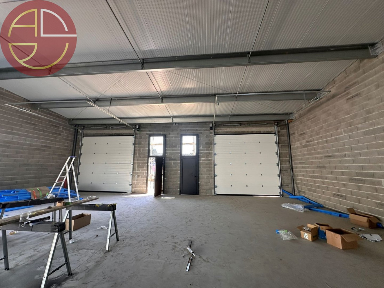 location Local commercial Plaisance-du-touch - Photo 6