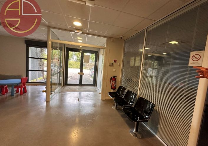 location Local commercial Cugnaux