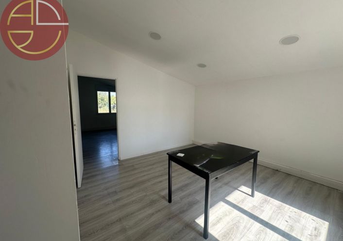 location Local commercial Cornebarrieu