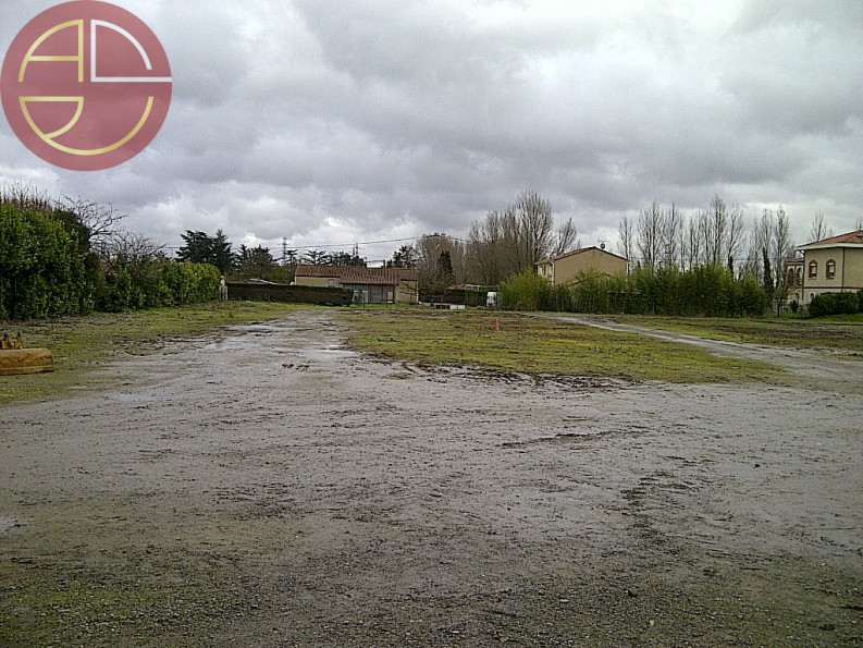 location Terrain industriel Villeneuve Tolosane - Photo 1