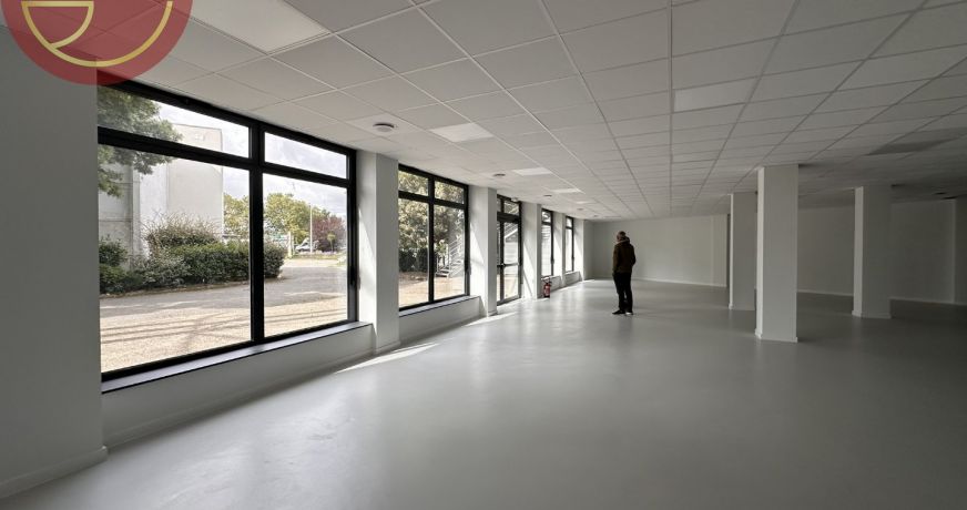 location Local commercial Labege