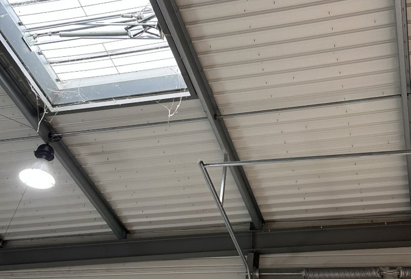 location Entrepot Castelnau-d'estretefonds - Photo 6