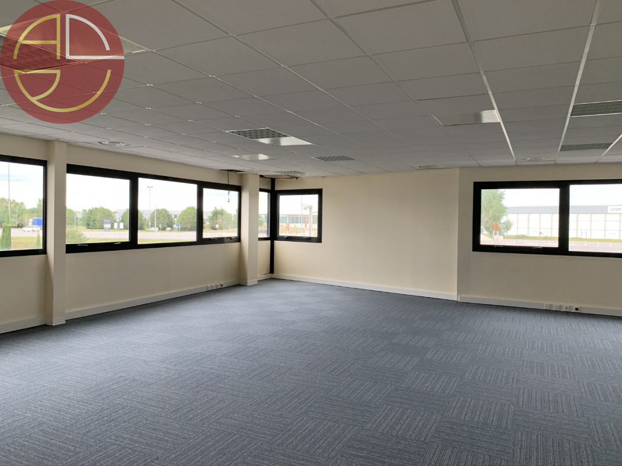 location Entrepot Castelnau-d'estretefonds - Photo 6