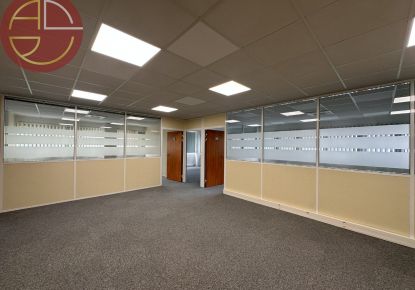 location Bureau Castelnau-d'estretefonds