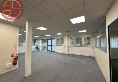 location Bureau Castelnau-d'estretefonds