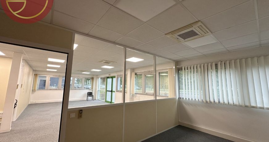 location Bureau Castelnau-d'estretefonds