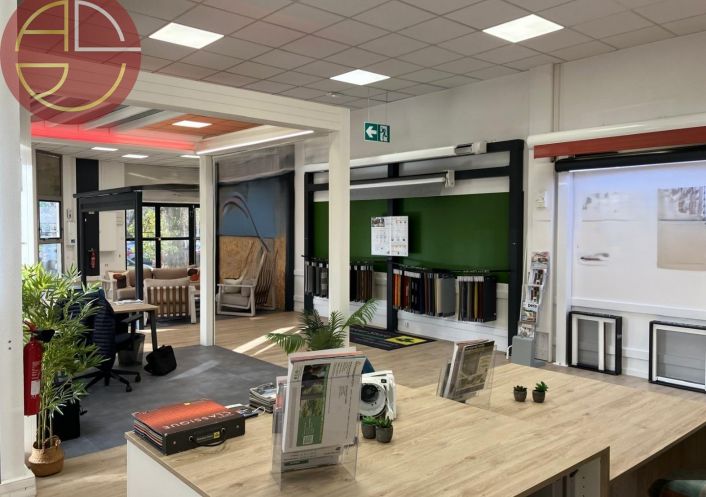 location Local commercial Labege