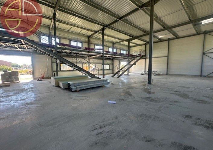 location Entrepot Launaguet