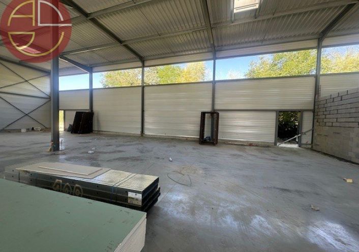 location Entrepot Launaguet