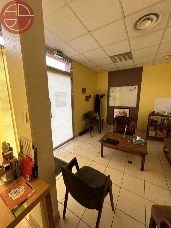 location Local commercial Lespinasse - Photo 4