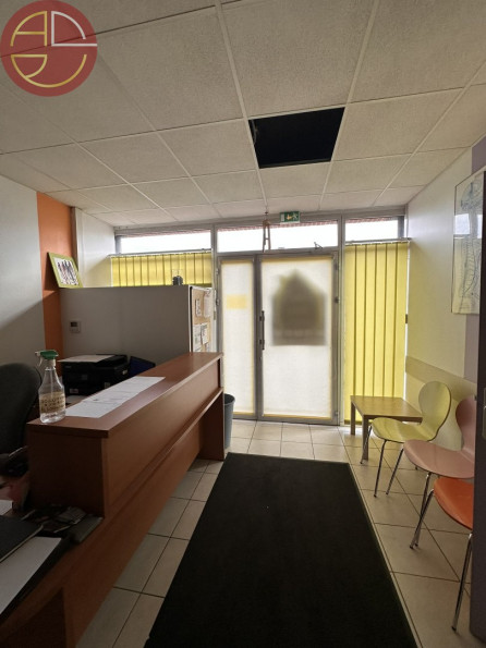 location Local commercial Lespinasse - Photo 2