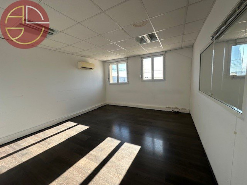 location Entrepot Labarthe-sur-leze - Photo 5