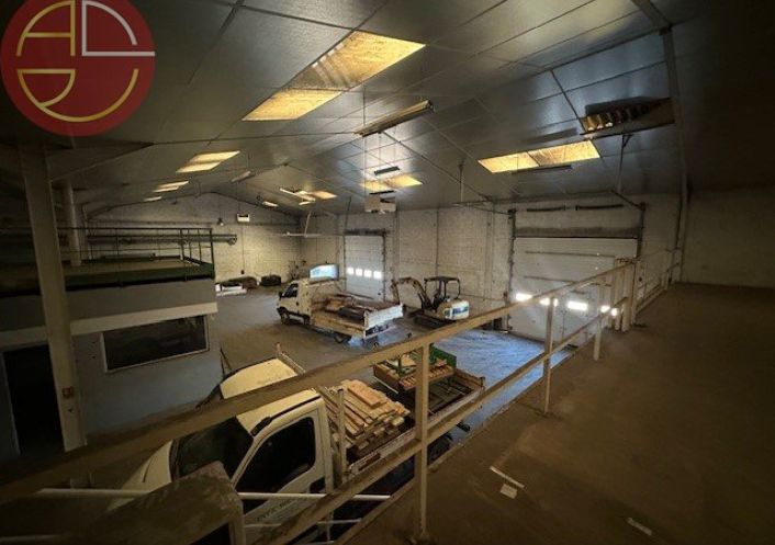 location Entrepot Labarthe-sur-leze