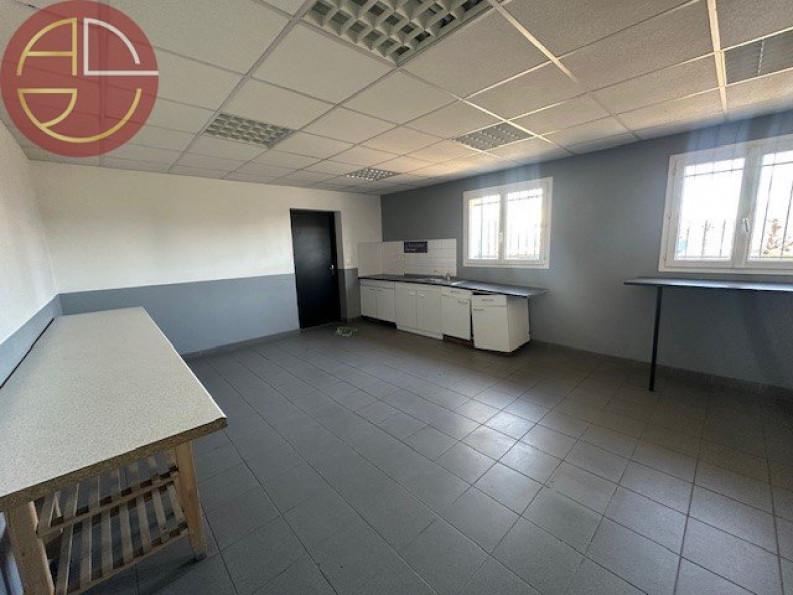 location Entrepot Labarthe-sur-leze - Photo 6