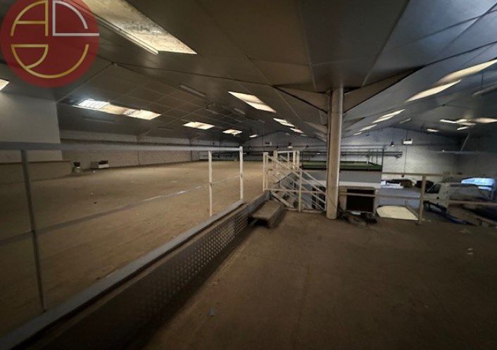 location Entrepot Labarthe-sur-leze