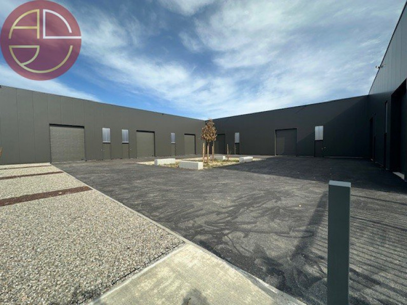 vente Entrepot Deyme - Photo 2