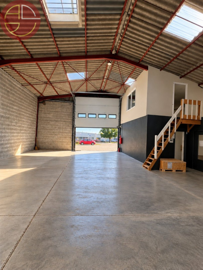 vente Entrepot Saint-alban - Photo 2