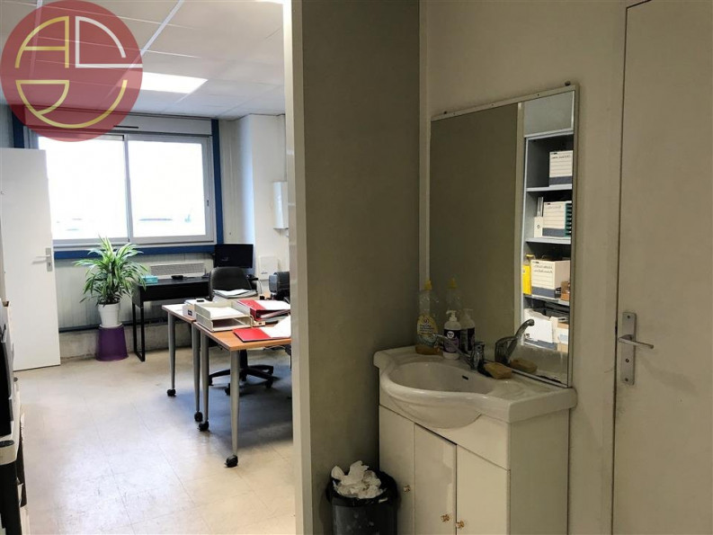 location Entrepot Escalquens - Photo 2