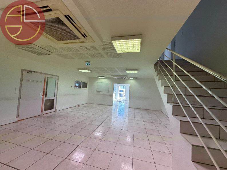 location Entrepot Tournefeuille - Photo 6